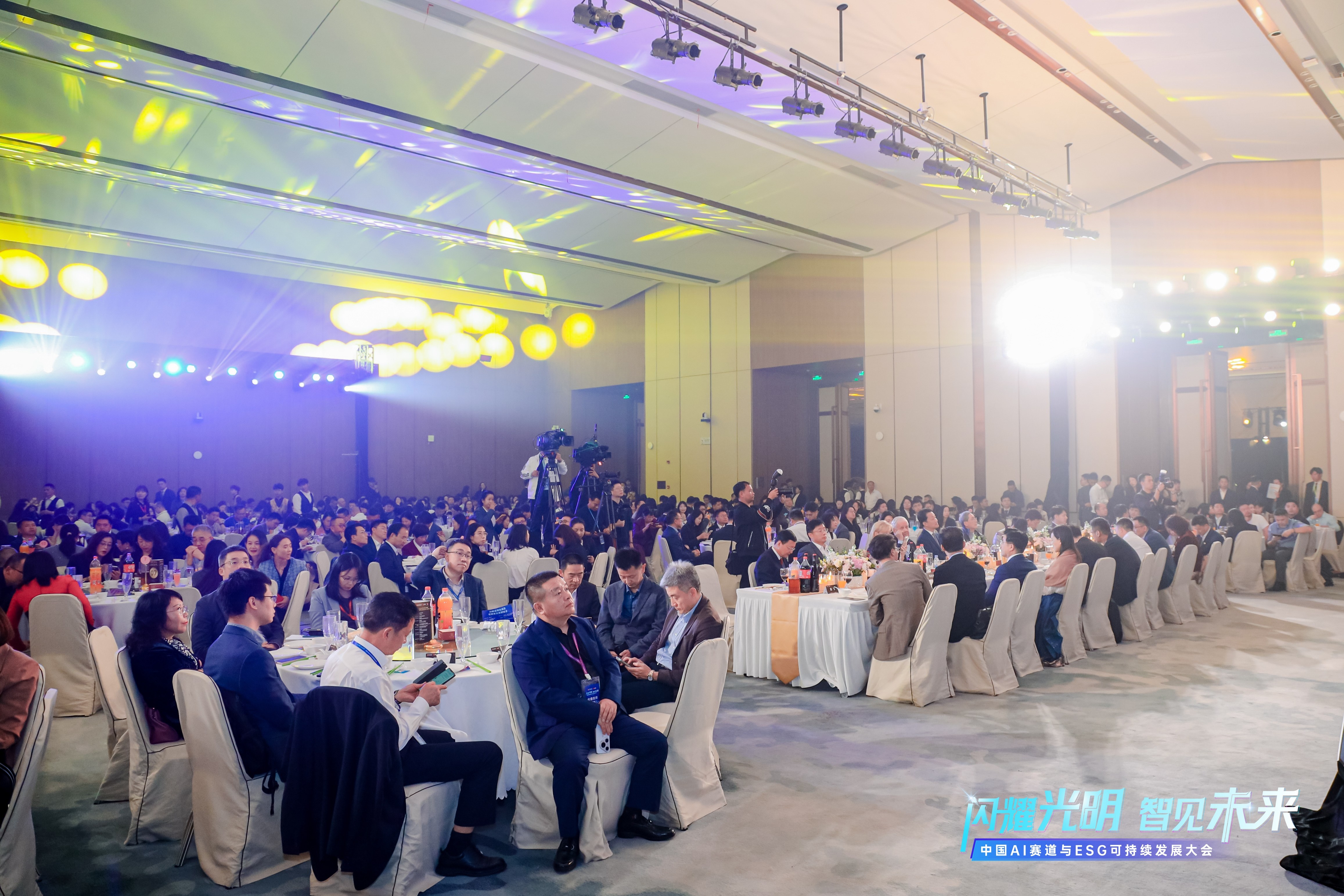 1766642655.jpg 2.jpg